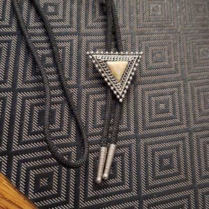 Bolo tie
